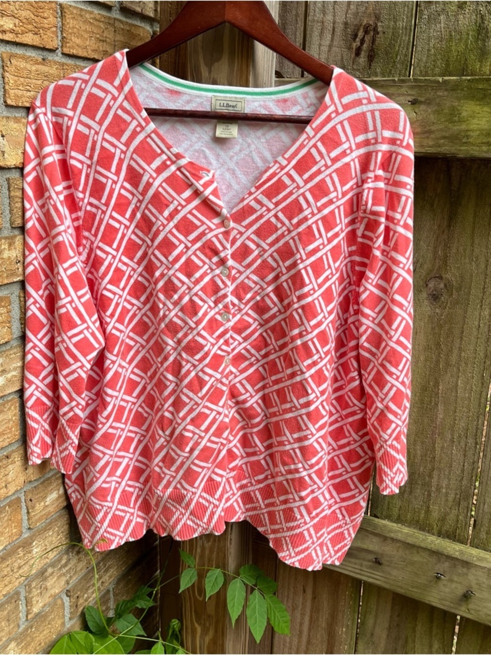 L.L. Bean Coral and White Geometric V-Neck Cardigan 100% Cotton Sweater
